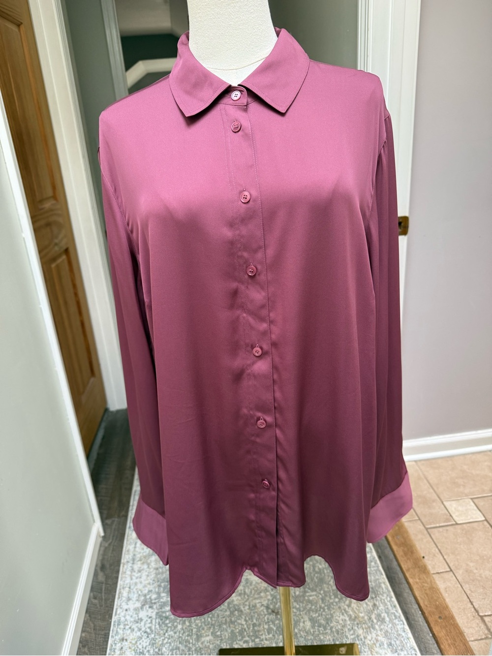 Vince Long Sleeve Button down silk blouse in mauve